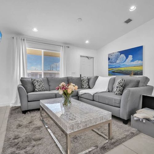 Artful touches throughout the unit create a stylish and inviting atmosphere.