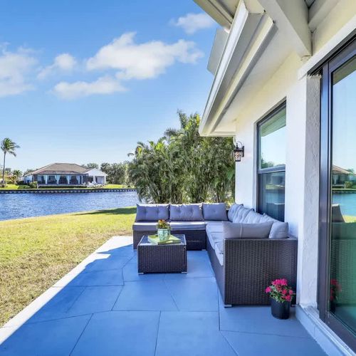 Sip your coffee, flip through a good book, or just kick back and soak in the calm vibe by the lake.