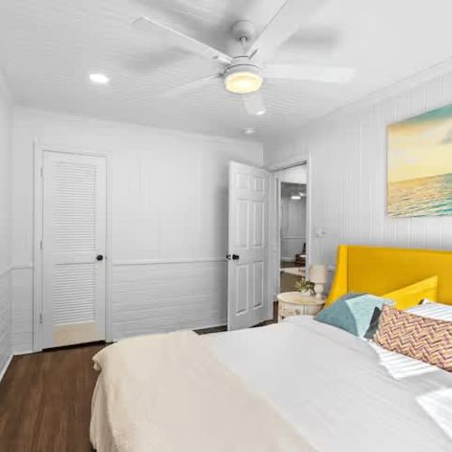 Each bedroom features a comfortable king-sized bed with a high-quality mattress and hypoallergenic linens, ensuring a restful and comfortable night’s sleep.