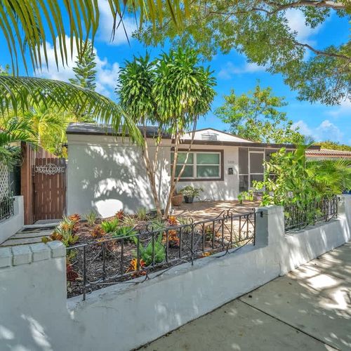 Entrance to the guest suite.