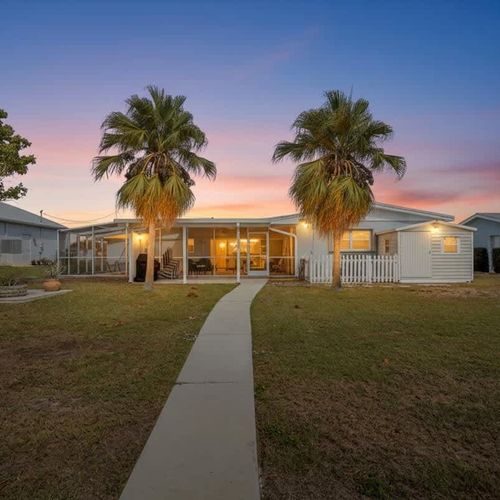 Relax each evening with serene canal views, colorful sunsets, and a clear night sky.