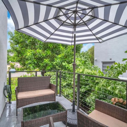 Casa Amoret Outdoor Patio Area