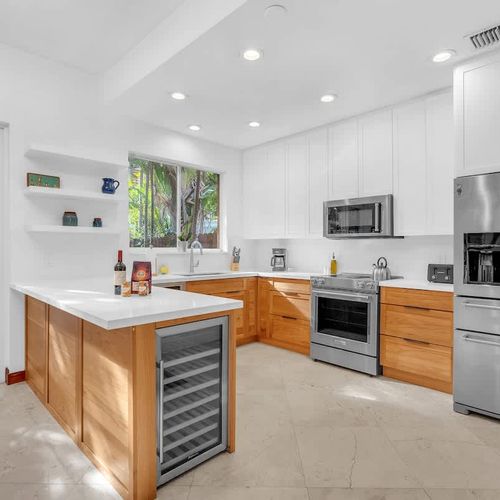 A fully equipped kitchen where you can cook and relax just like at home.