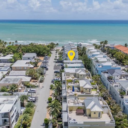 Perfectly situated near Hollywood Beach, this home offers a short, convenient walk to the ocean.