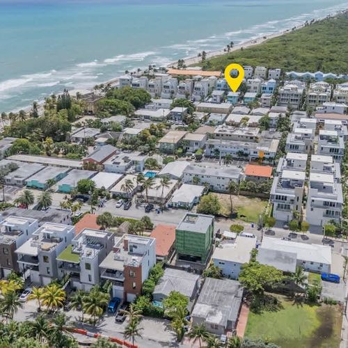 Perfectly situated near Hollywood Beach, this home offers a short, convenient walk to the ocean.