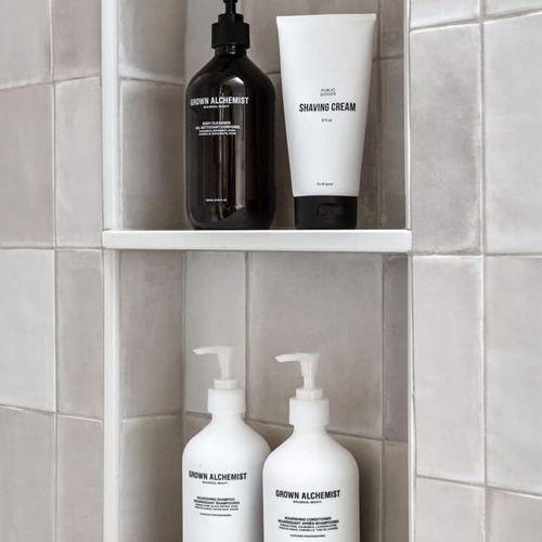 Relax and Rejuvenate with Spa style bath products.