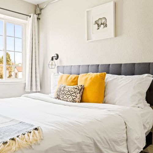 Bedroom 2 with king bed