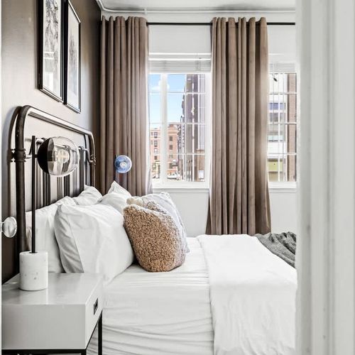 Looking into bedroom 2