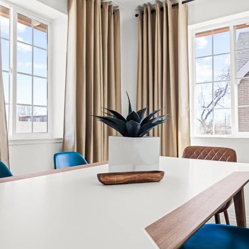 Dining table seats 6