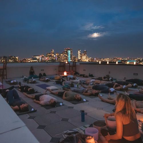 Rooftop deck