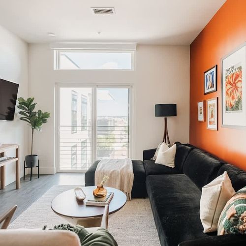 Living area with sectional lounge