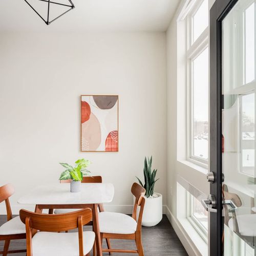 Dining area table seats 4