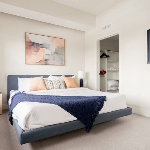 Bedroom has walk in closet