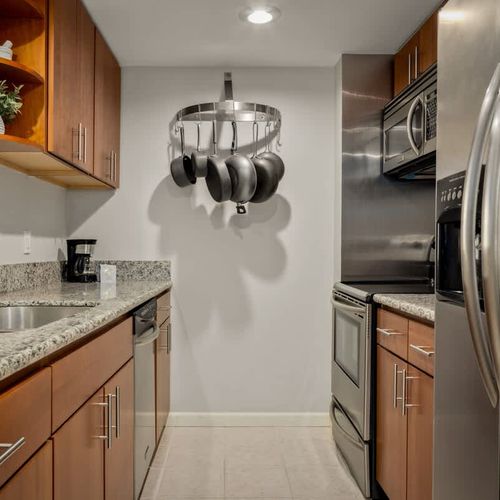 Fully-equipped kitchen