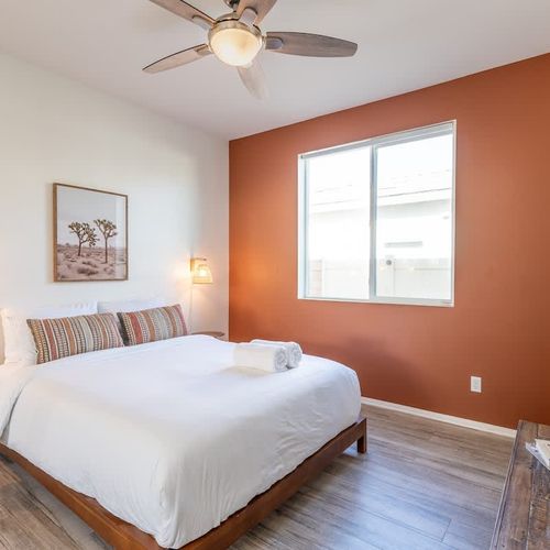 Bedroom 3 with king bed