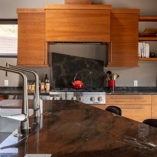 Seating at the kitchen island