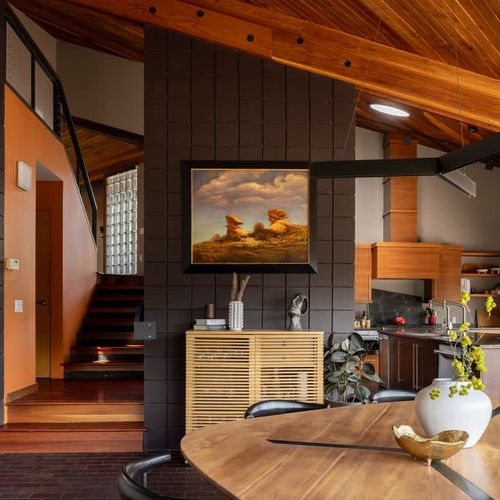 Decor in the living area