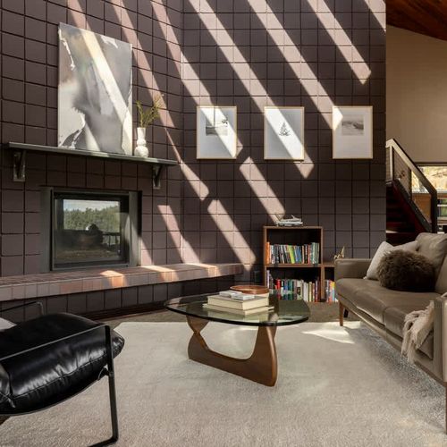 Seating in main living area *Gas fireplace not available for use*