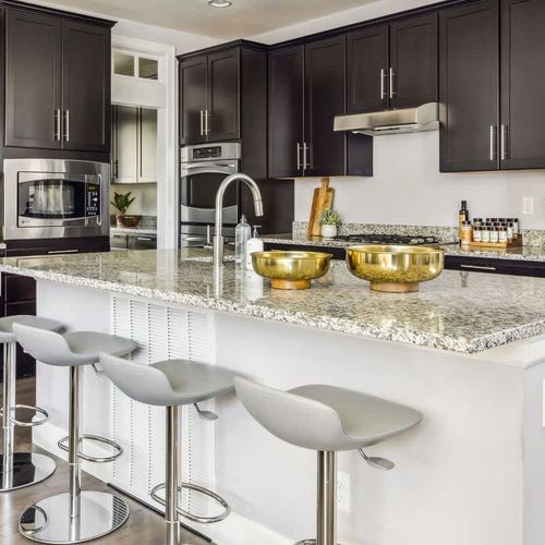 Kitchen island with bar seating