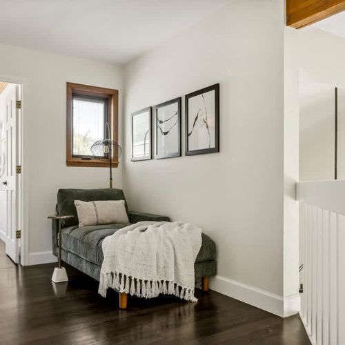 Upstairs hallway seating area