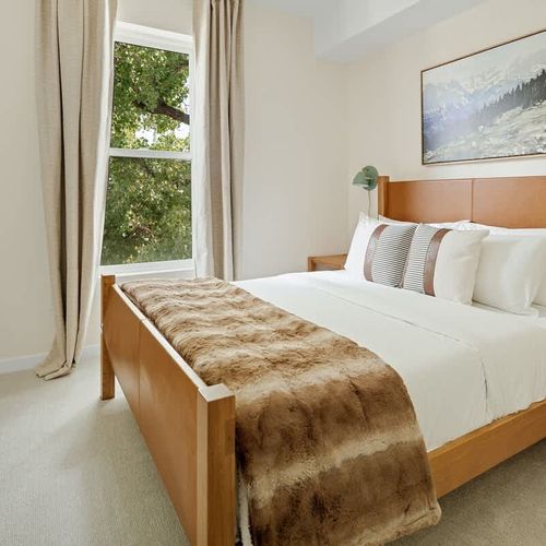 Bedroom 2 with queen bed