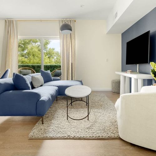 Living area with Smart TV