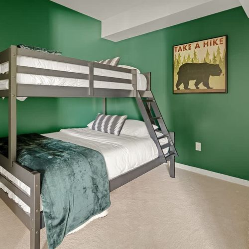 Common sleeping area with full/twin bunk bed