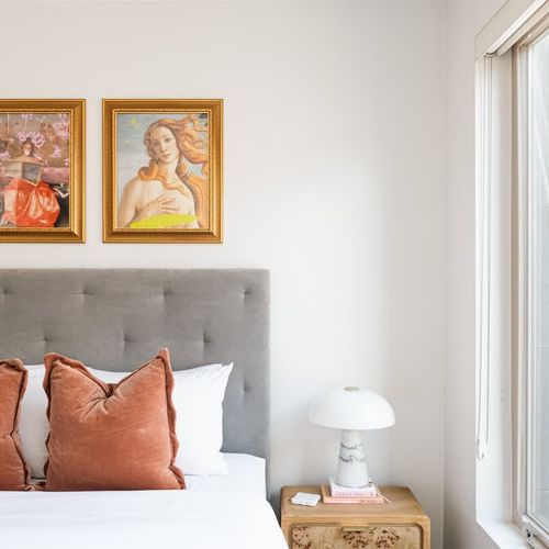 Bedroom 2 - Queen bed