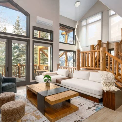 Living area with balcony