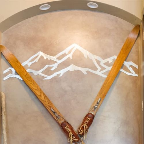 Vintage skis