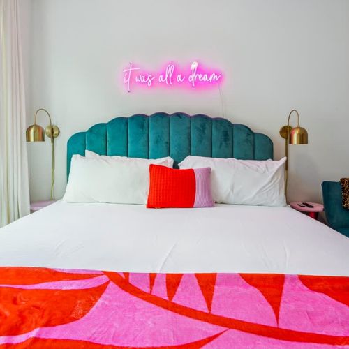 Queen bed in bedroom 2