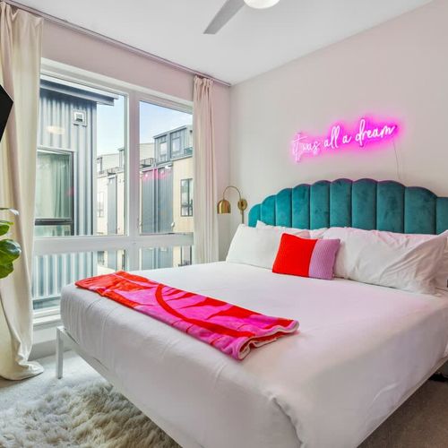 Bedroom 2 with queen bed