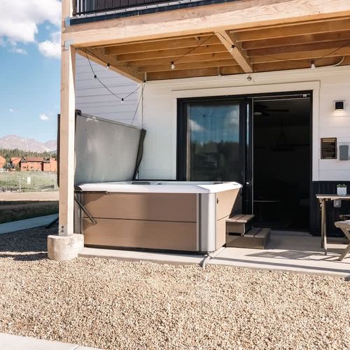 Hot tub on the patio