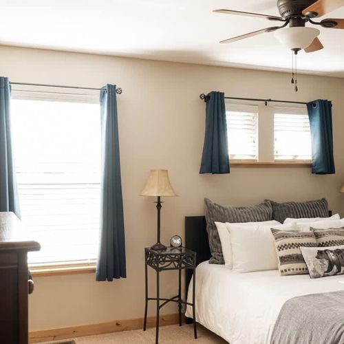 Bedroom 2 with queen bed