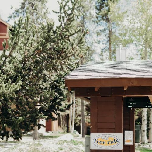 Free Breckenridge shuttle next to the parking lot