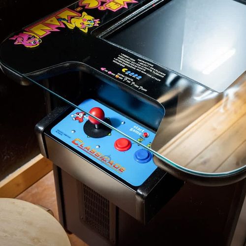 Get nostalgic in best kind of way with this arcade!