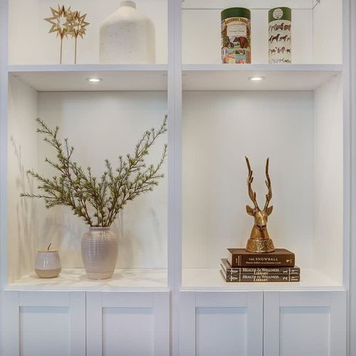 Dimmable lights in living area 1