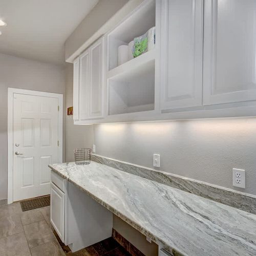 Mud room entry from the garage