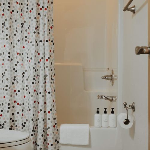 Full bathroom on the third floor