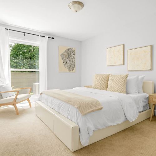 Main floor bedroom with queen bed