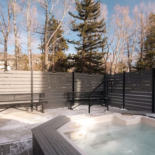 Complex's shared hot tub