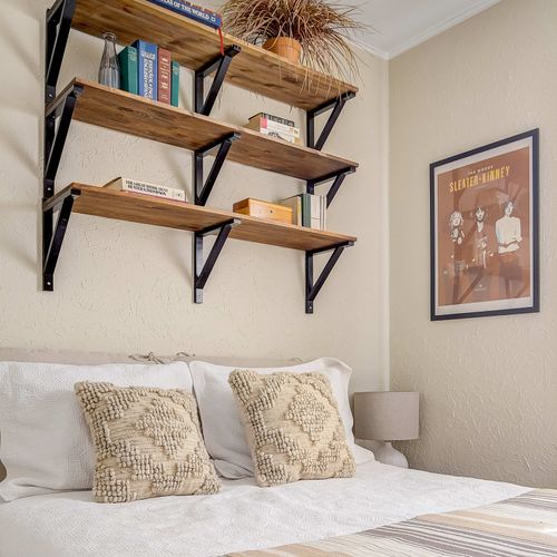 Bedroom 2 with queen bed