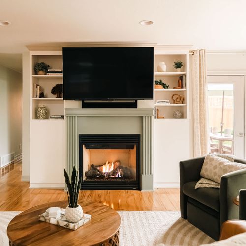 Living area with Smart TV and gas fireplace