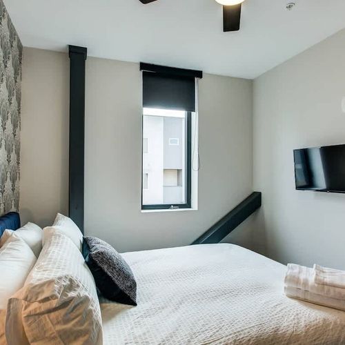 Room 2-Queen Guest Bedroom B