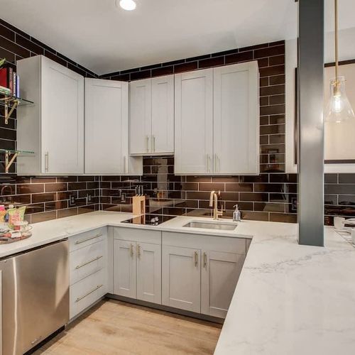 Room 4 Fully Stocked Kitchen