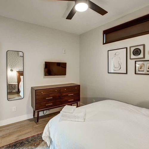 Room 2-Queen Guest Bedroom A