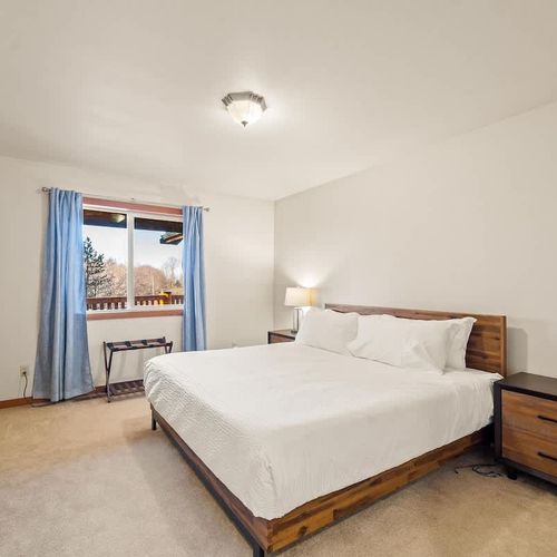3rd Bedroom on main level with King bed