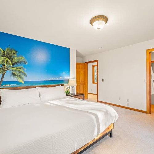2nd Bedroom on main level with King bed