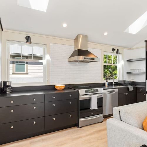 Full kitchen with everything you need.