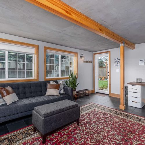 Need to get some work done during your stay? Our home offers a comfortable and convenient office area, complete with a spacious desk, ergonomic chair, and fast wifi. Whether you're a remote worker, a student, or just need to catch up on some emails,